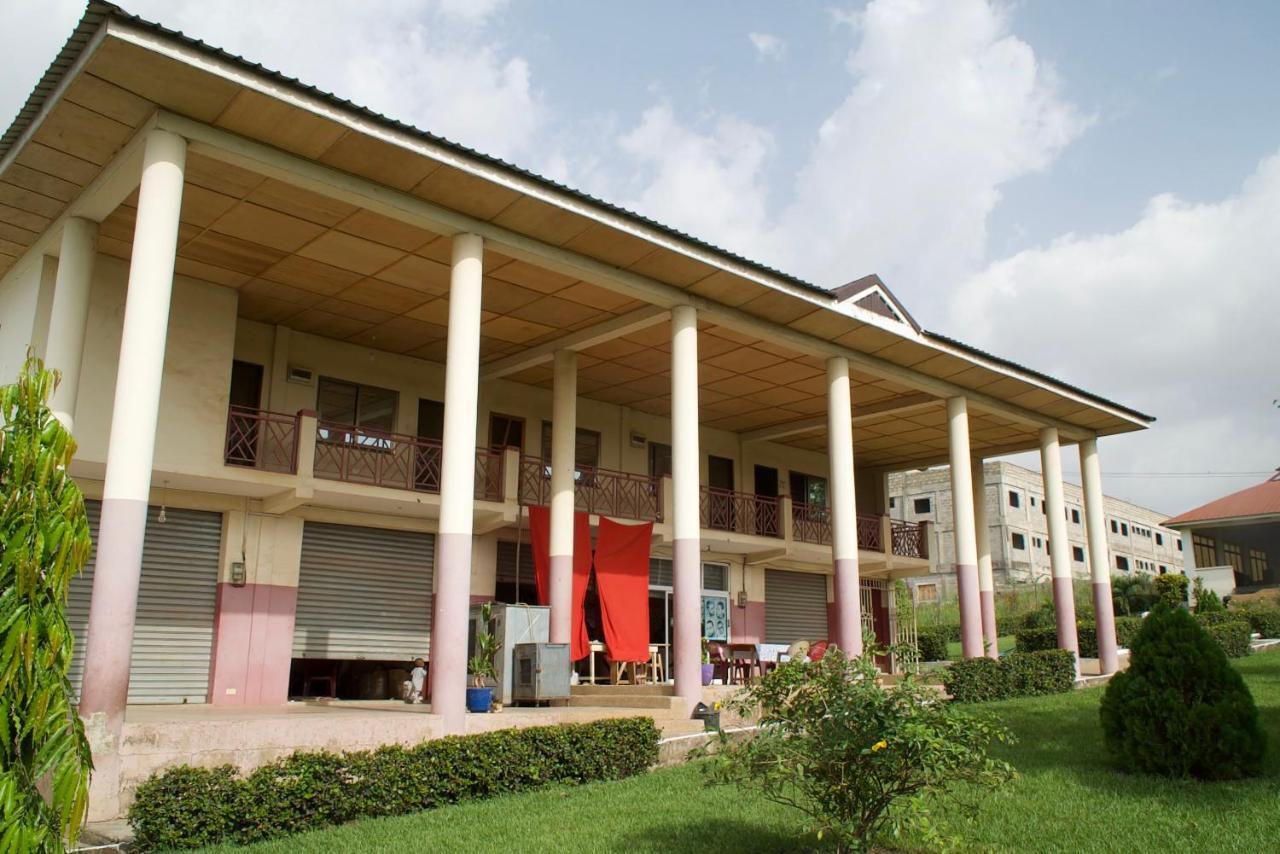 Sign Of Silence Hostel Kumasi Exterior photo